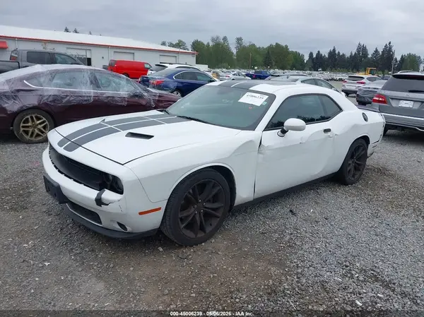 2C3CDZAG0GH184741 2016 DODGE CHALLENGER - Image 2