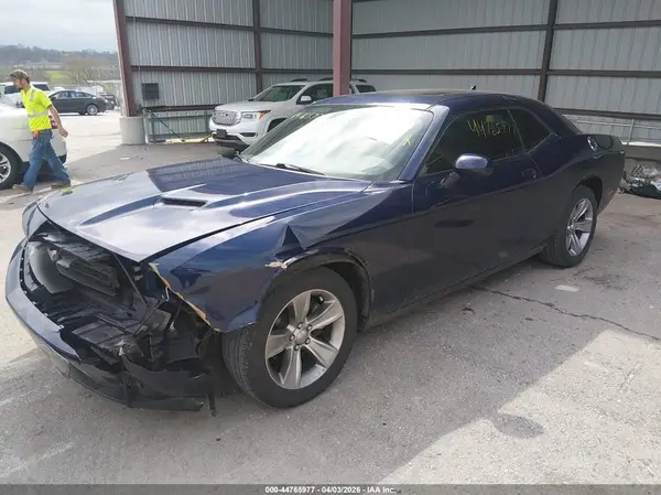 2C3CDZAG0GH193391 2016 DODGE CHALLENGER - Image 2