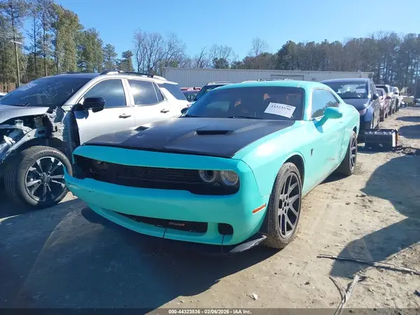 2C3CDZAG0GH194962 2016 DODGE CHALLENGER - Image 2