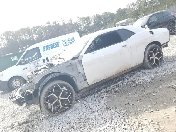 2C3CDZAG0GH200713 2016 DODGE CHALLENGER - Image 1