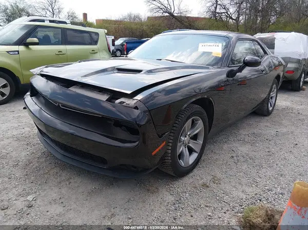 2C3CDZAG0GH200789 2016 DODGE CHALLENGER - Image 2