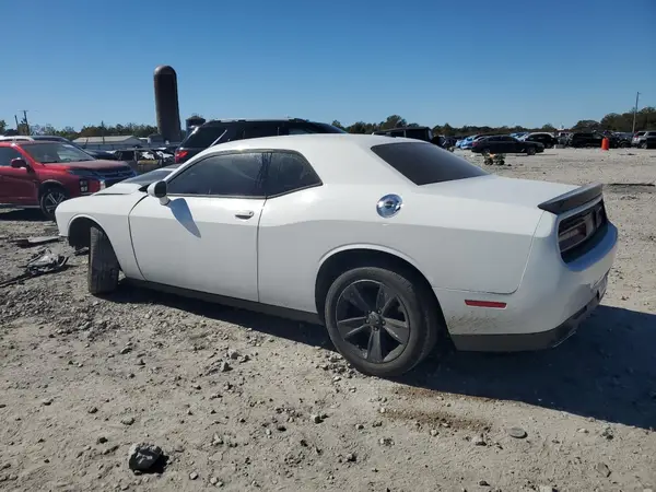 2C3CDZAG0GH200985 2016 DODGE CHALLENGER - Image 2