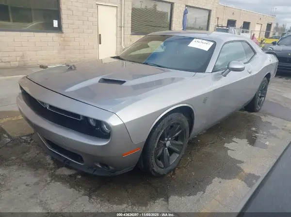 2C3CDZAG0GH221187 2016 DODGE CHALLENGER - Image 2