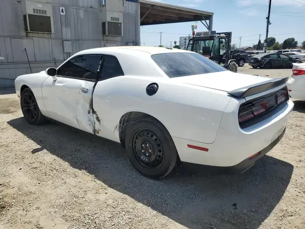 2C3CDZAG0GH236448 2016 DODGE CHALLENGER - Image 2