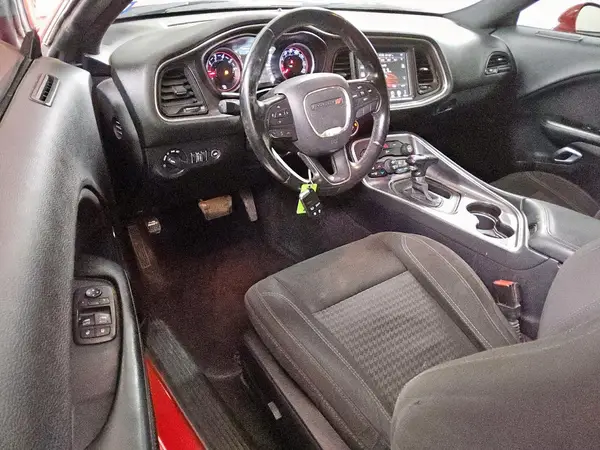 2C3CDZAG0GH236501 2016 DODGE CHALLENGER - Image 8