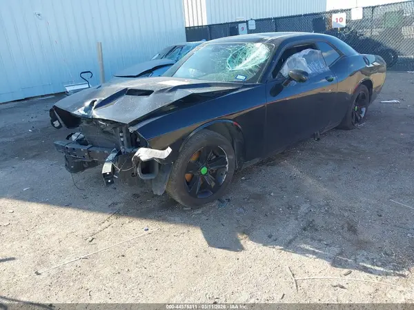 2C3CDZAG0GH250110 2016 DODGE CHALLENGER - Image 2
