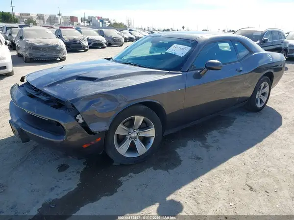 2C3CDZAG0GH280000 2016 DODGE CHALLENGER - Image 2