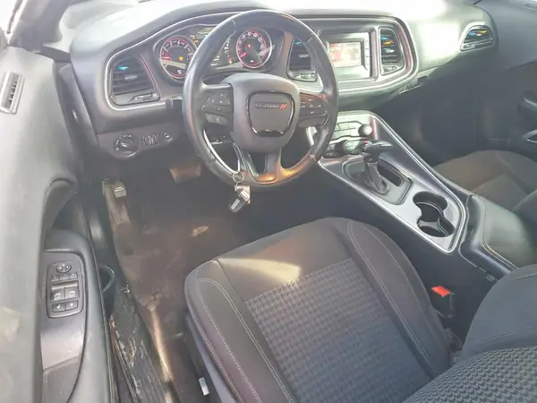 2C3CDZAG0GH285116 2016 DODGE CHALLENGER - Image 8
