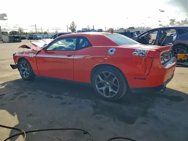 2C3CDZAG0GH290834 2016 DODGE CHALLENGER - Image 2