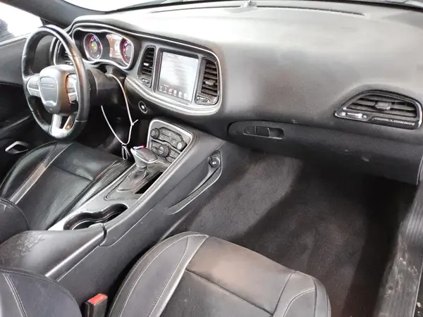 2C3CDZAG0GH329714 2016 DODGE CHALLENGER - Image 8
