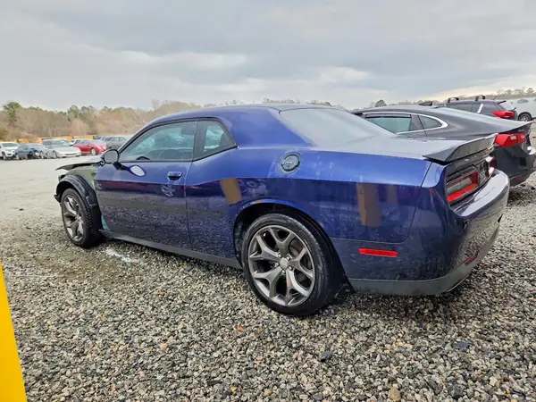 2C3CDZAG0GH331558 2016 DODGE CHALLENGER - Image 2