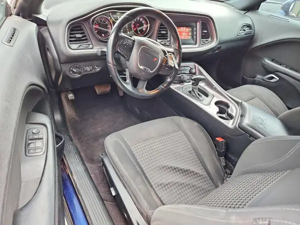 2C3CDZAG0GH331558 2016 DODGE CHALLENGER - Image 8