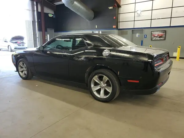 2C3CDZAG0GH334850 2016 DODGE CHALLENGER - Image 2