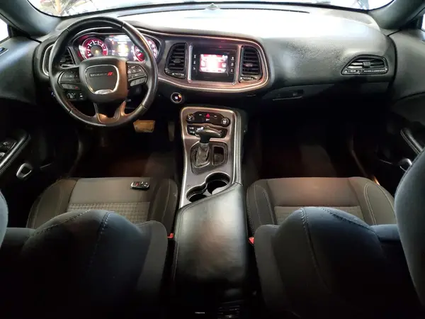 2C3CDZAG0GH334850 2016 DODGE CHALLENGER - Image 8