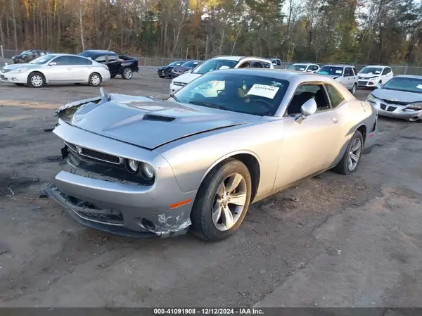 2C3CDZAG0GH344813 2016 DODGE CHALLENGER - Image 2