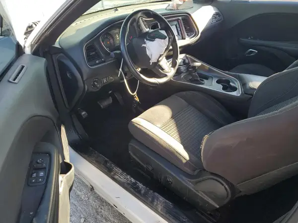 2C3CDZAG0HH508997 2017 DODGE CHALLENGER - Image 8