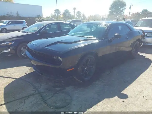 2C3CDZAG0HH531972 2017 DODGE CHALLENGER - Image 2