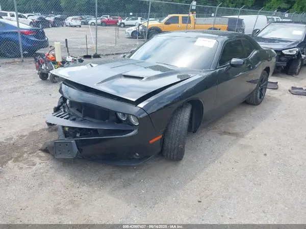 2C3CDZAG0HH540798 2017 DODGE CHALLENGER - Image 2
