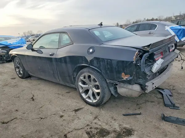2C3CDZAG0HH547329 2017 DODGE CHALLENGER - Image 2