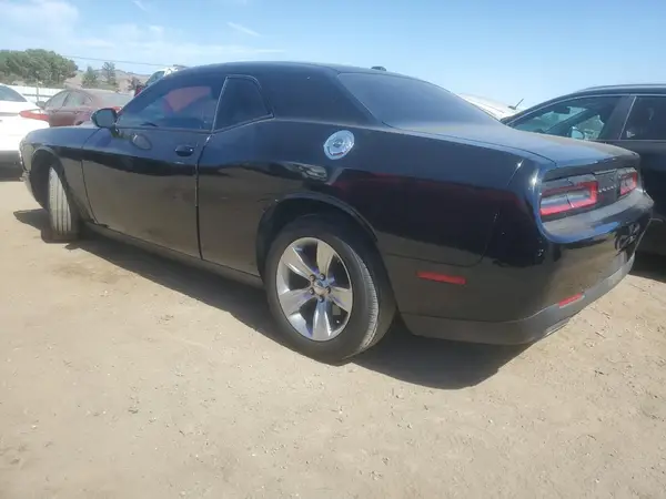 2C3CDZAG0HH549064 2017 DODGE CHALLENGER - Image 2