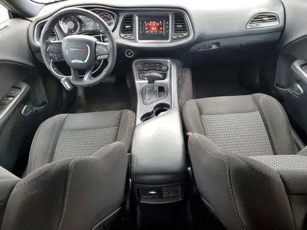 2C3CDZAG0HH555320 2017 DODGE CHALLENGER - Image 8