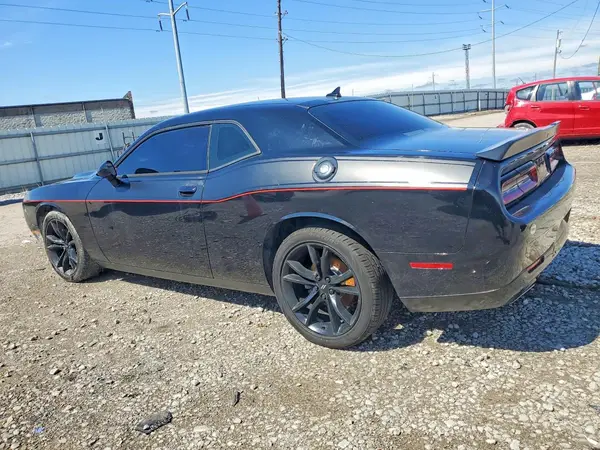 2C3CDZAG0HH560565 2017 DODGE CHALLENGER - Image 2
