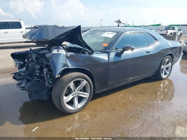 2C3CDZAG0HH573025 2017 DODGE CHALLENGER - Image 2