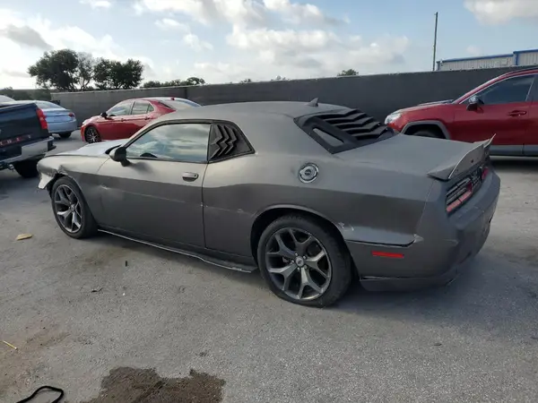 2C3CDZAG0HH573168 2017 DODGE CHALLENGER - Image 2