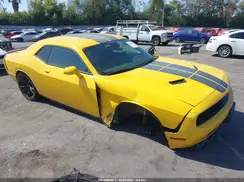 2C3CDZAG0HH592724 2017 DODGE CHALLENGER