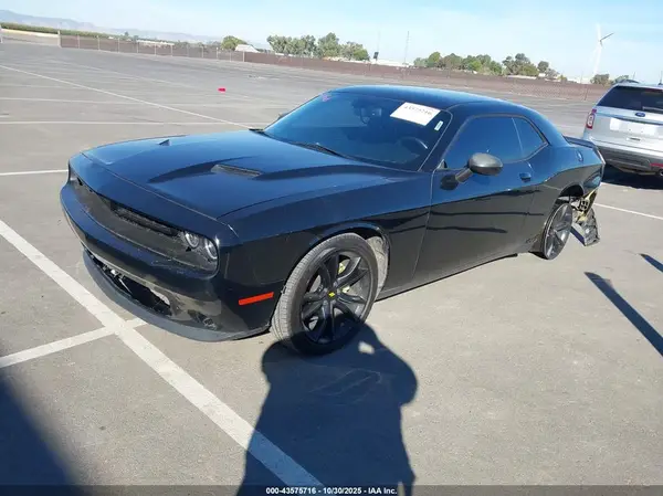 2C3CDZAG0HH598362 2017 DODGE CHALLENGER - Image 2