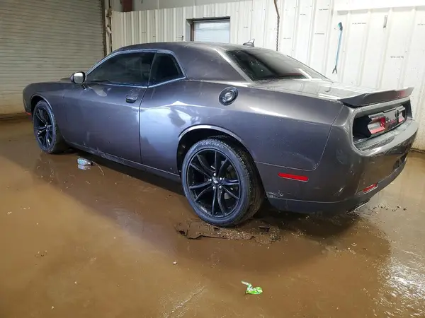 2C3CDZAG0HH636690 2017 DODGE CHALLENGER - Image 2