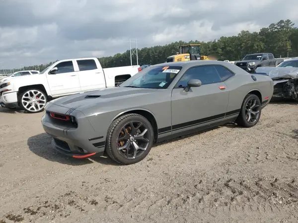 2C3CDZAG0HH637886 2017 DODGE CHALLENGER - Image 2