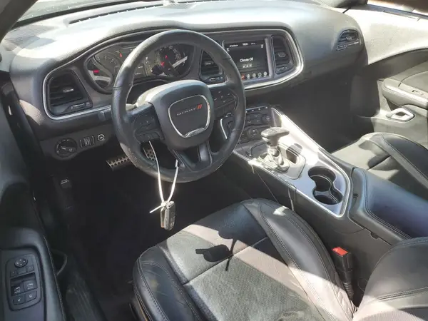 2C3CDZAG0HH637922 2017 DODGE CHALLENGER - Image 8