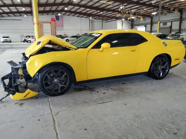 2C3CDZAG0JH131545 2018 DODGE CHALLENGER - Image 1