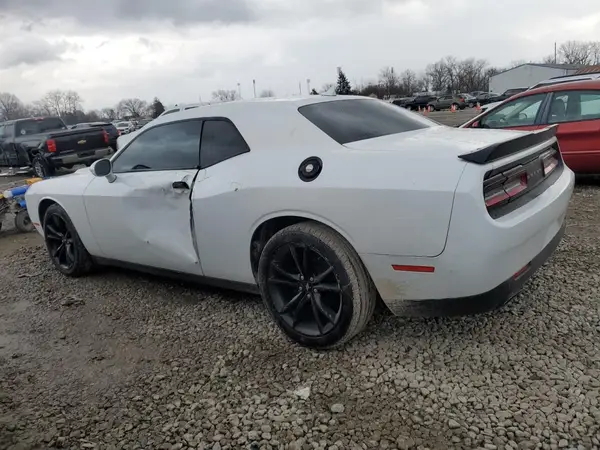 2C3CDZAG0JH132209 2018 DODGE CHALLENGER - Image 2