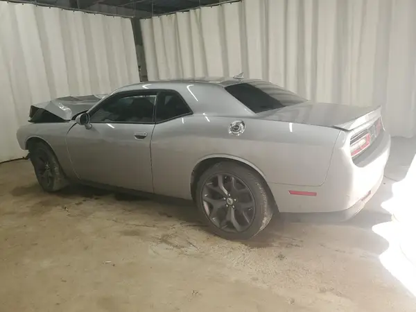 2C3CDZAG0JH132422 2018 DODGE CHALLENGER - Image 2