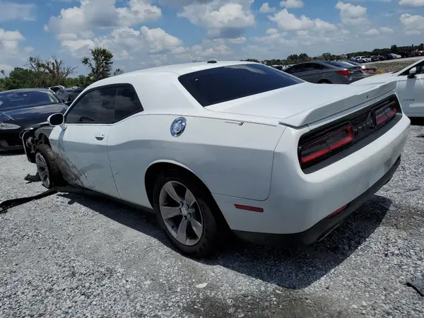 2C3CDZAG0JH153190 2018 DODGE CHALLENGER - Image 2