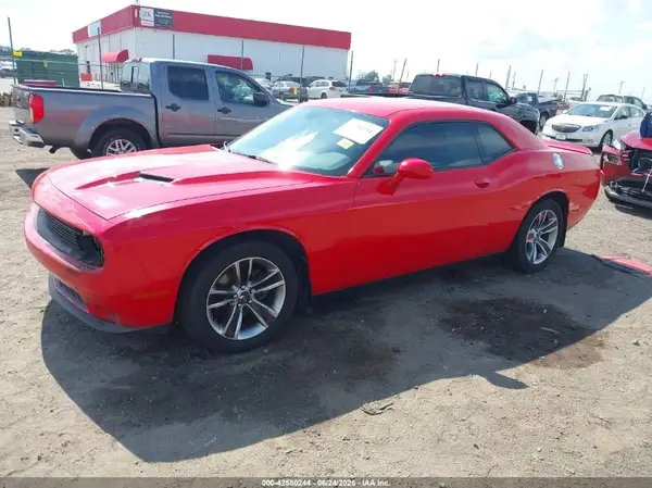 2C3CDZAG0JH182947 2018 DODGE CHALLENGER - Image 2