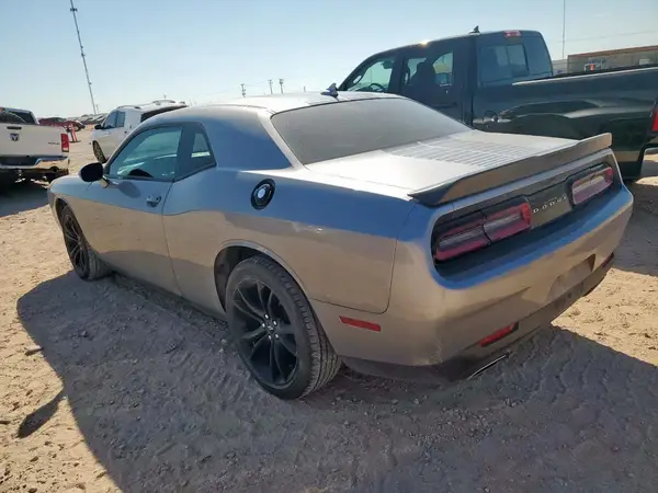 2C3CDZAG0JH183788 2018 DODGE CHALLENGER - Image 2