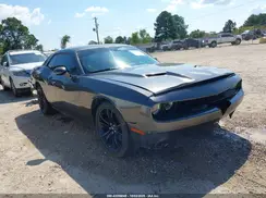 2C3CDZAG0JH219138 2018 DODGE CHALLENGER