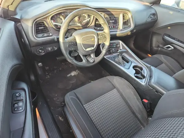 2C3CDZAG0JH226932 2018 DODGE CHALLENGER - Image 8