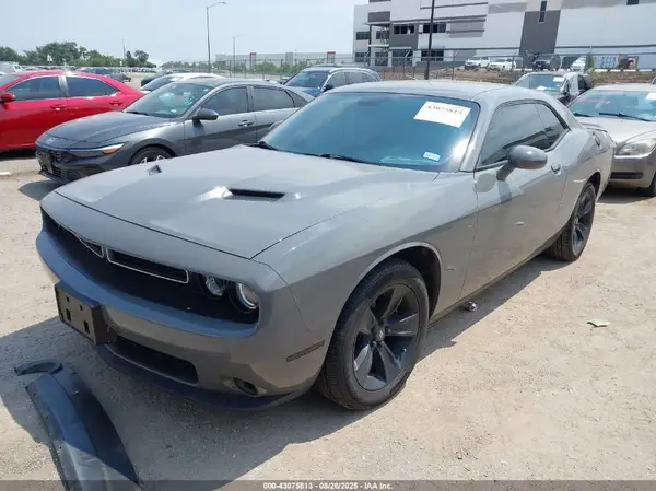 2C3CDZAG0JH229555 2018 DODGE CHALLENGER - Image 2