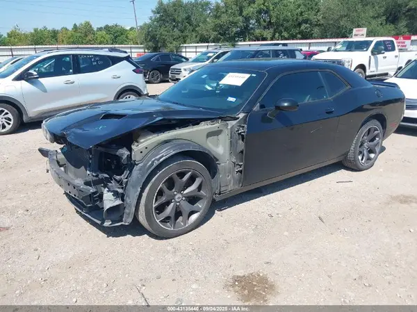 2C3CDZAG0JH232858 2018 DODGE CHALLENGER - Image 2