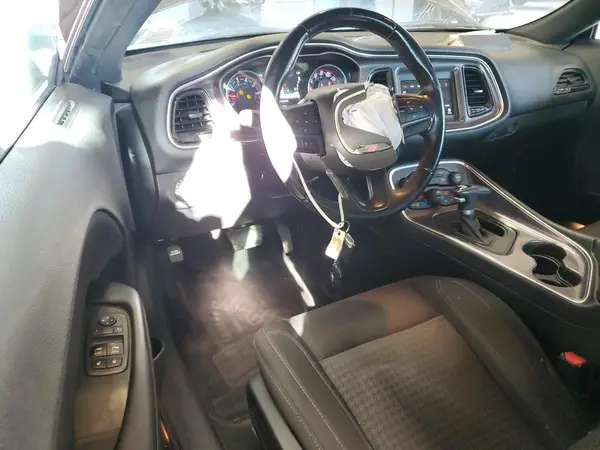 2C3CDZAG0JH236229 2018 DODGE CHALLENGER - Image 8