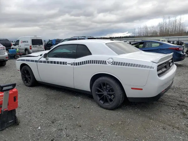 2C3CDZAG0JH241561 2018 DODGE CHALLENGER - Image 2