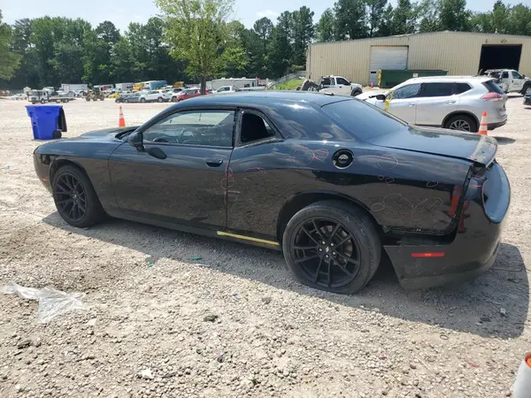 2C3CDZAG0JH242225 2018 DODGE CHALLENGER - Image 2