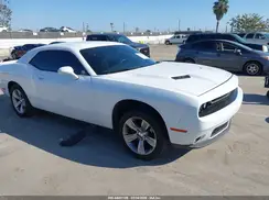 2C3CDZAG0JH245822 2018 DODGE CHALLENGER