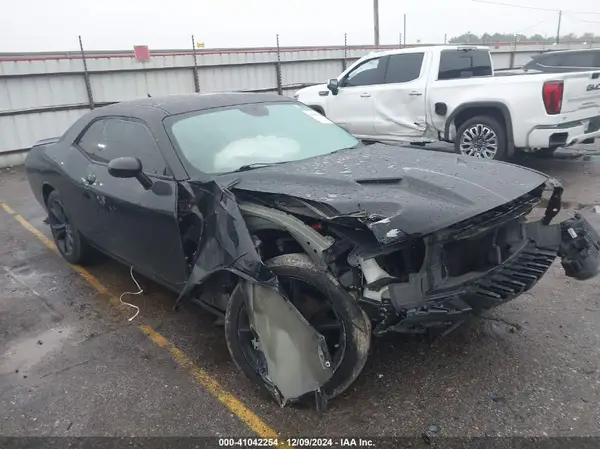 2C3CDZAG0JH246159 2018 DODGE CHALLENGER - Image 1