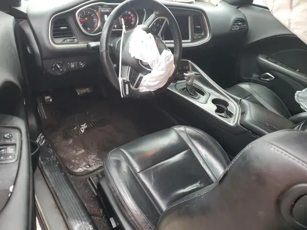 2C3CDZAG0JH256500 2018 DODGE CHALLENGER - Image 8