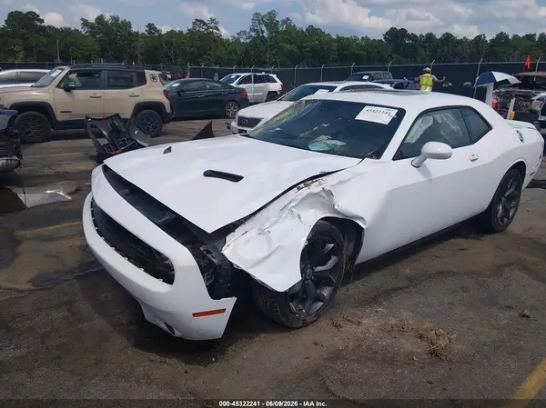 2C3CDZAG0JH258733 2018 DODGE CHALLENGER - Image 2